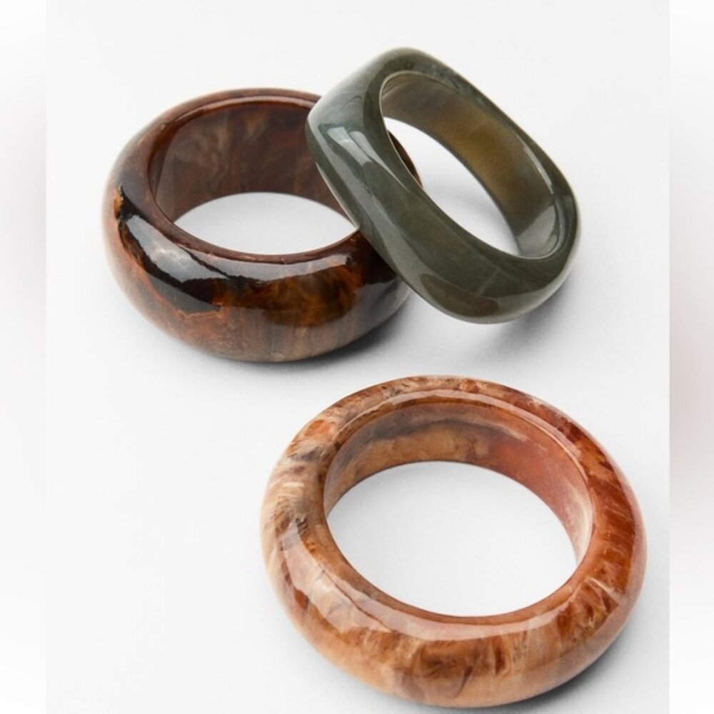 ZARA 3 PACK OF RESIN BRACELETS